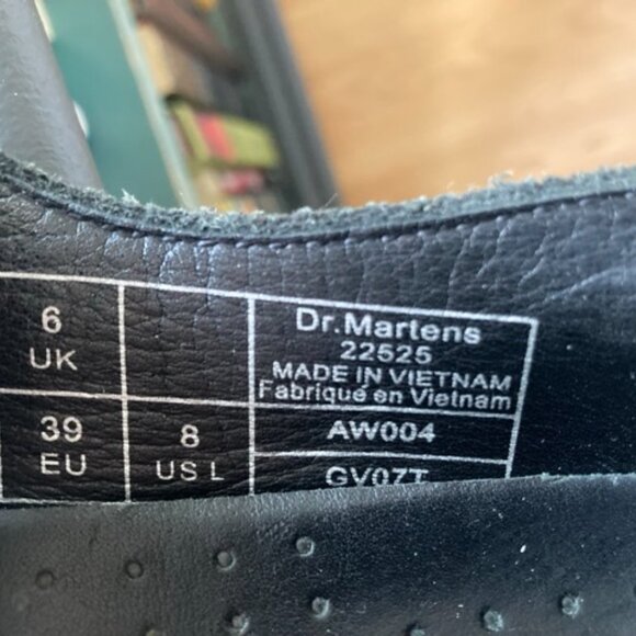 Black Women's Mary Jane Shoes - Picture 7 of 11